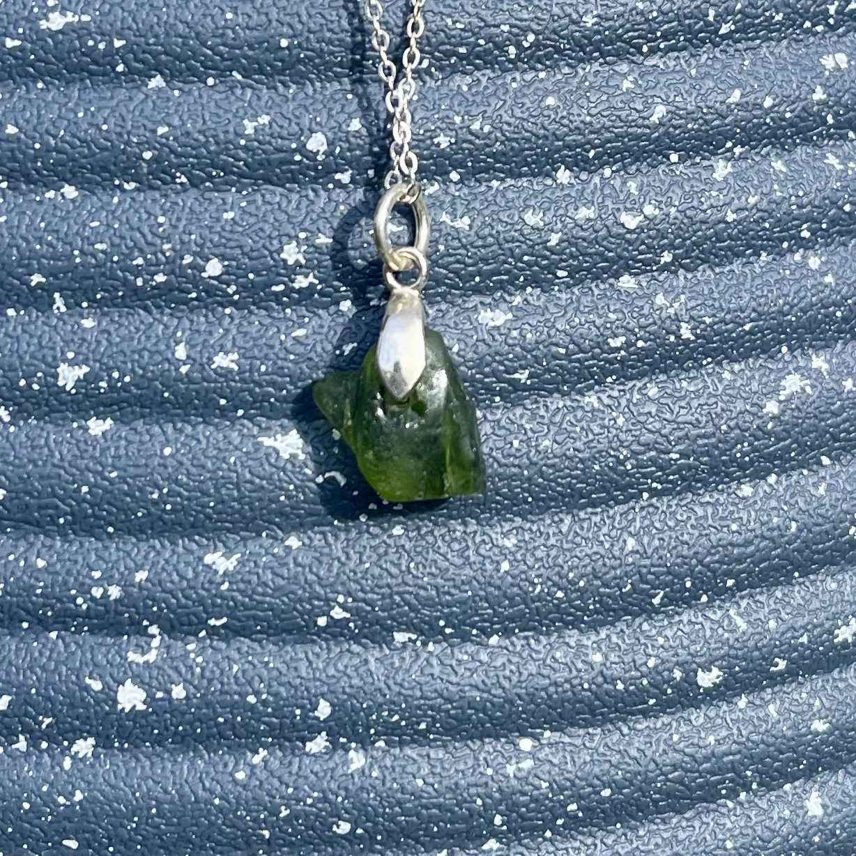 Green Llangrannog Seaglass & Silver Pendant - Image 3